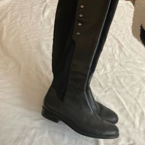 Woman’s boots